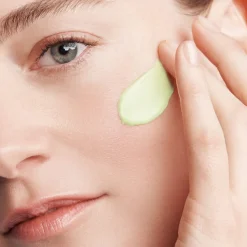 Clarins Soin Spécifique|- Calm-Essentiel - Gel anti-rougeurs