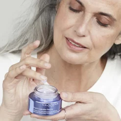 Clarins Soin Anti-Âge|Crèmes De Jour|- Nutri Lumière - Crème jour embellissante revitalisante