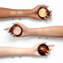 Guerlain Poudre Soleil|Highlighter|- Terracotta Luminizer - La Poudre Enlumineur - 96% d'ingrédients d'origine naturelle Éclat scintillant & doré